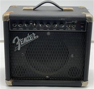 Fender frontman deals 38 watt amp